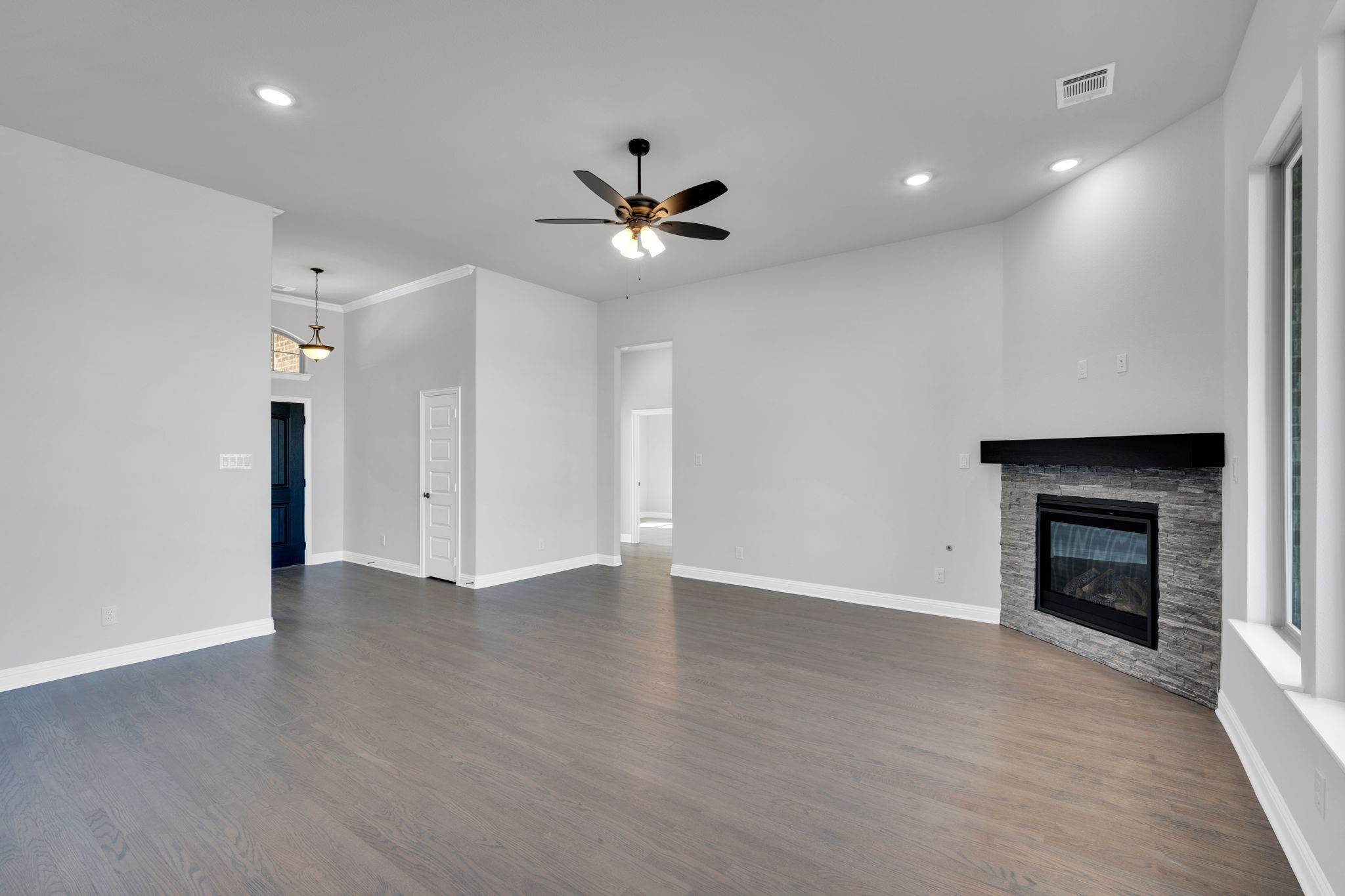 128 Lila Lake Drive Waxahachie TX 75165
