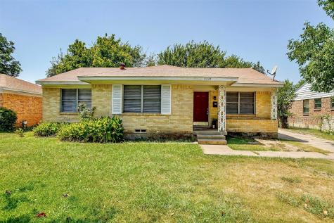 1337 Dell Oak Drive Dallas TX 75217