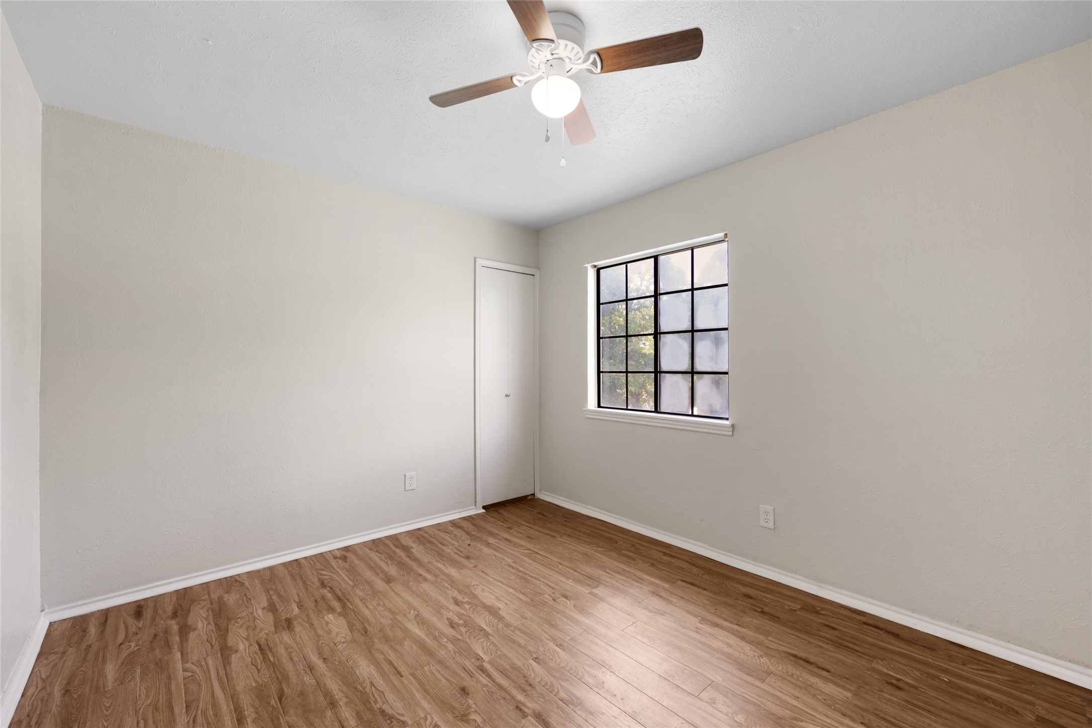 6706 Greenspring Drive Arlington TX 76016
