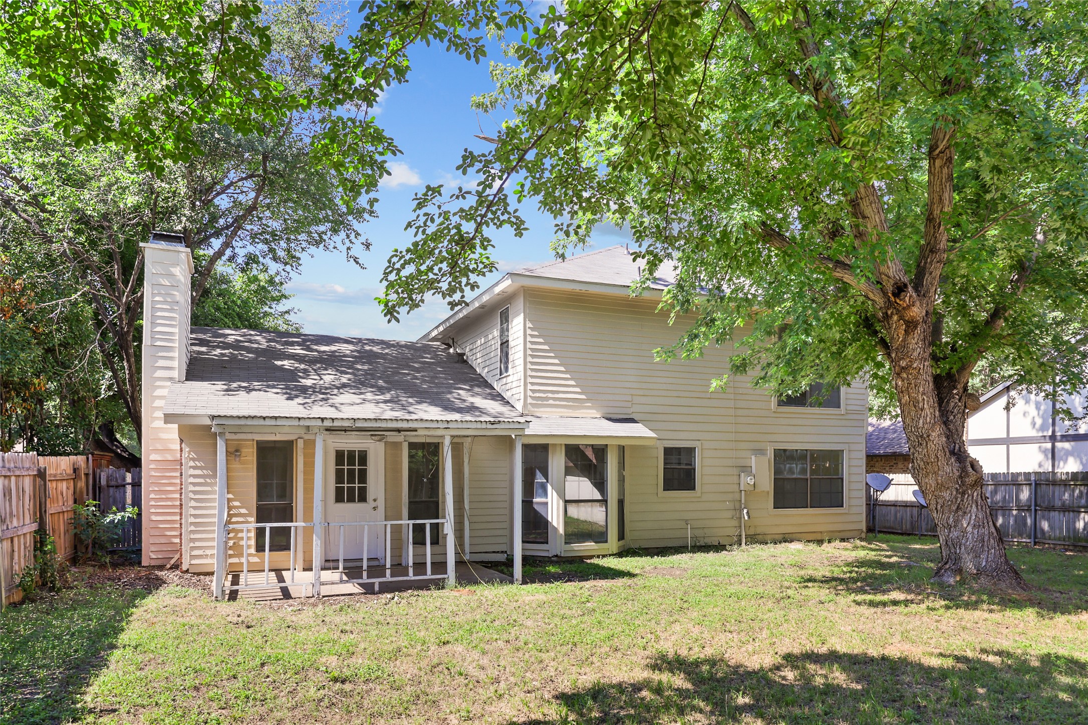 6706 Greenspring Drive Arlington TX 76016