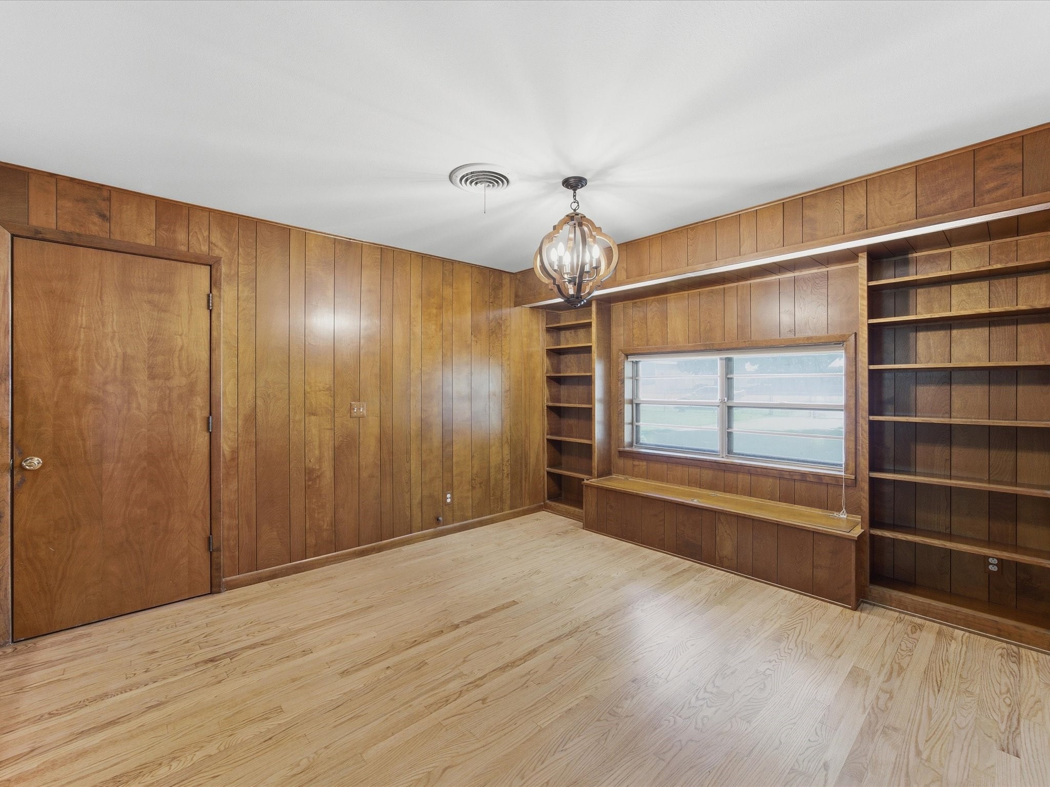 7642 Tx-175 Montague TX 76251