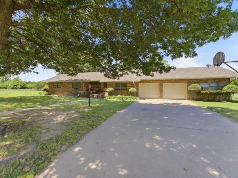 7642 TX-175 Montague TX 76251