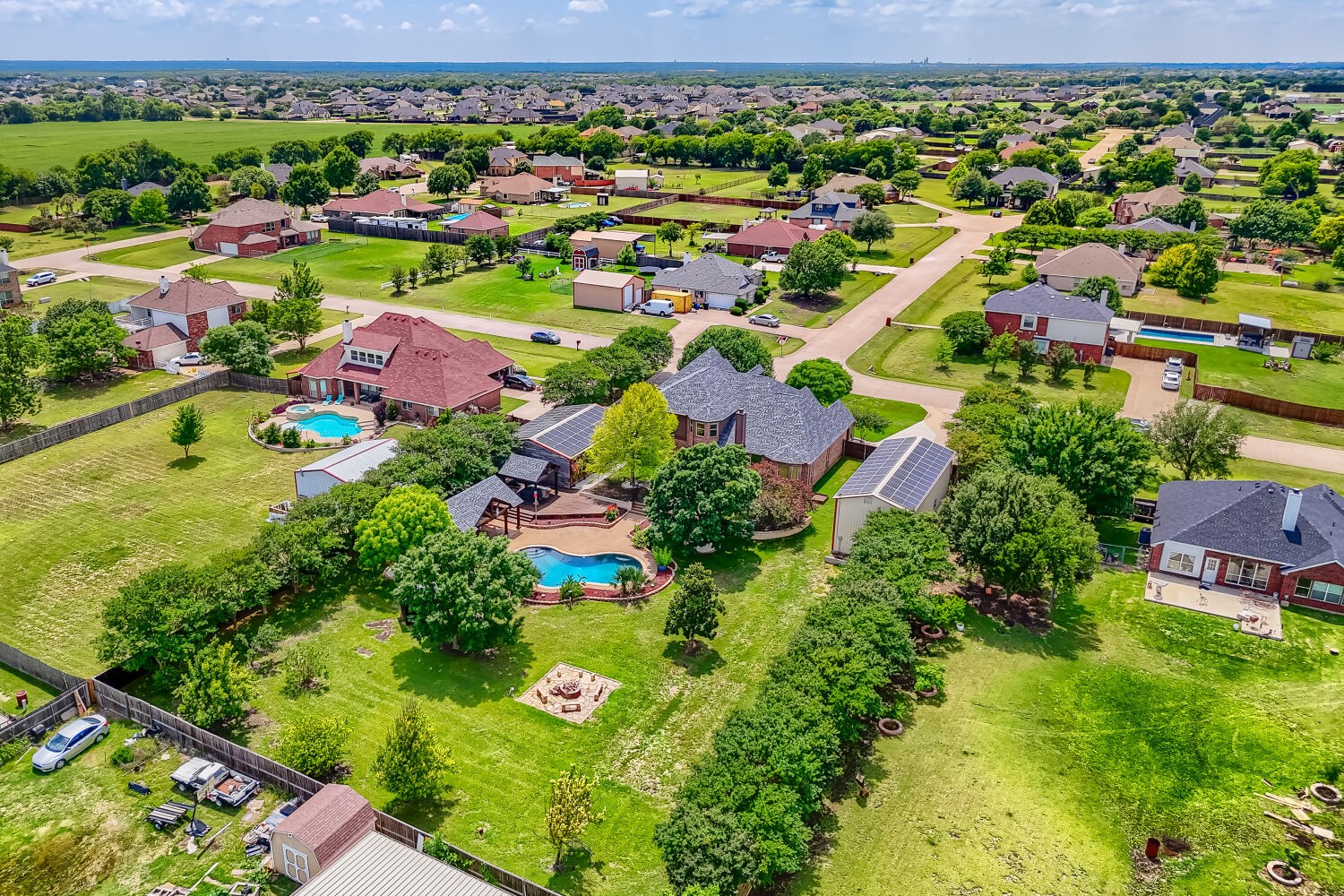 940 Melissa Drive Waxahachie TX 75167
