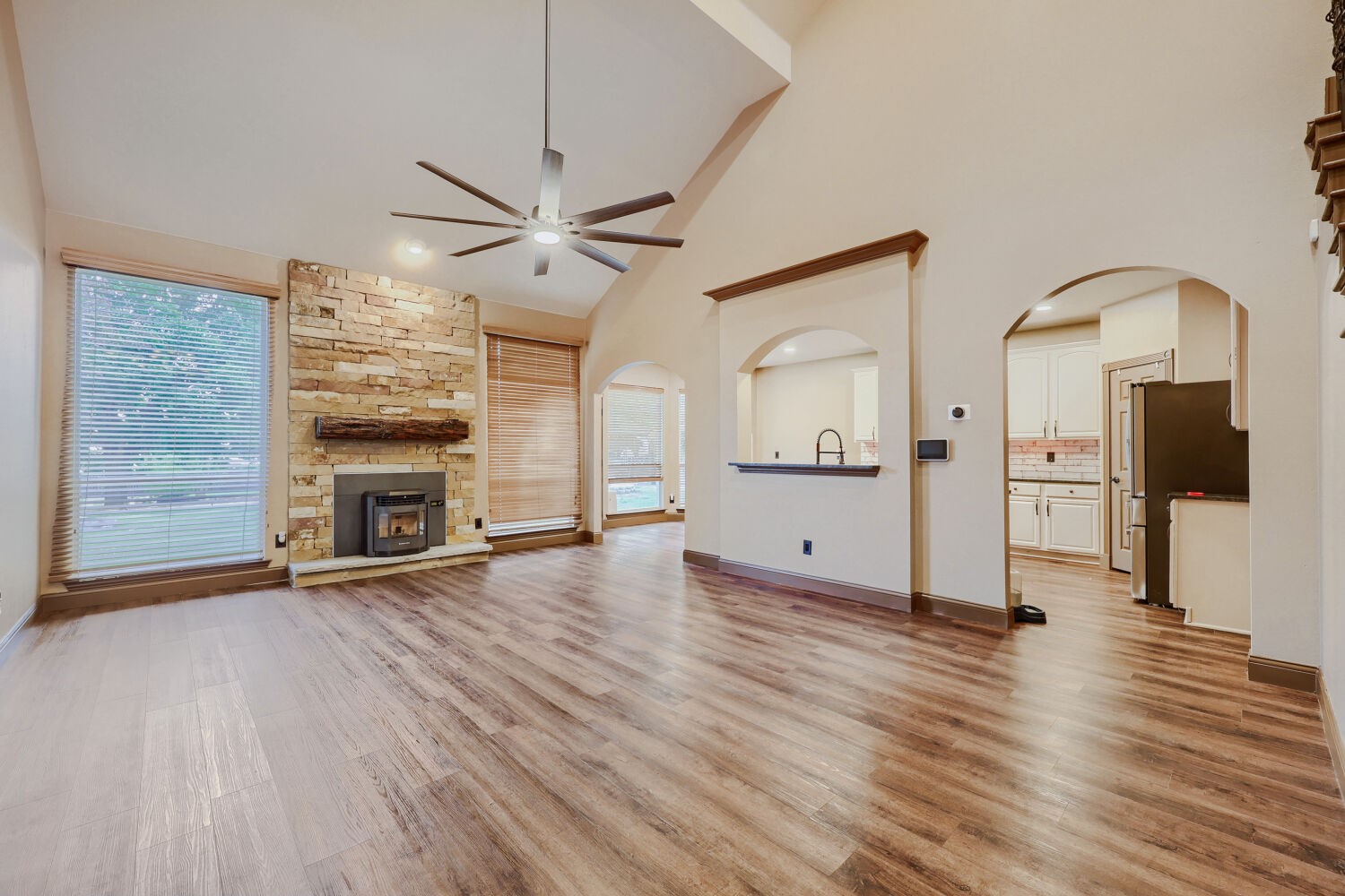 940 Melissa Drive Waxahachie TX 75167