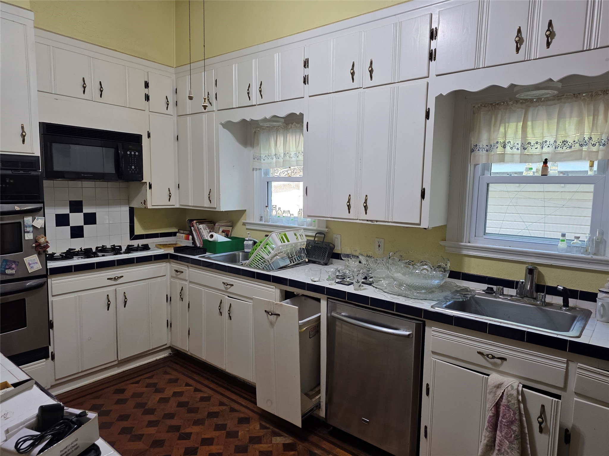 802 Fitzhugh Avenue Paris TX 75460