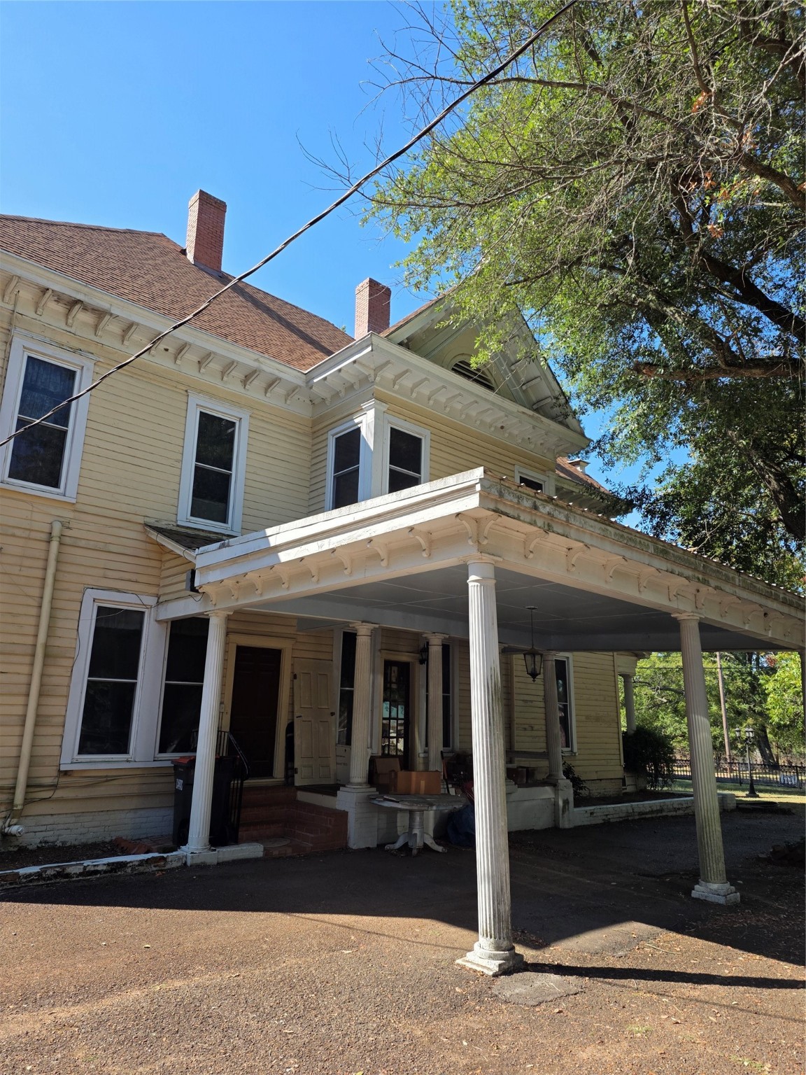 802 Fitzhugh Avenue Paris TX 75460