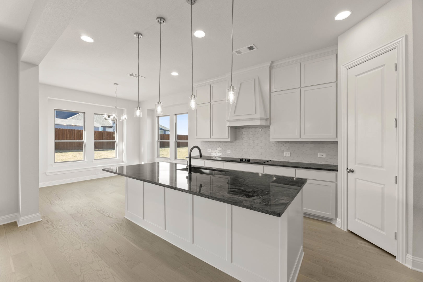 4617 Nomad Drive Midlothian TX 76065