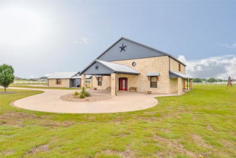 12389 Fm 2449 Ponder TX 76259