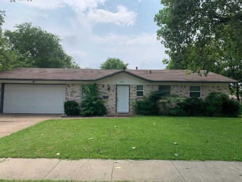 2916 Meadows Drive Plano TX 75074