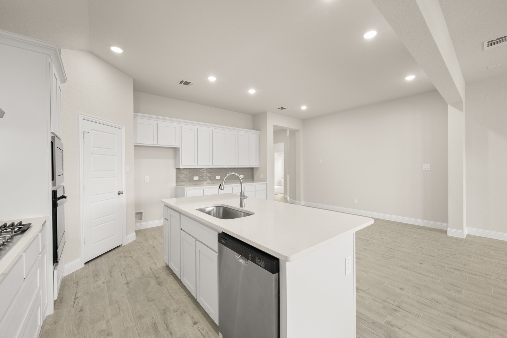 1101 Foxtail Drive Justin TX 76247