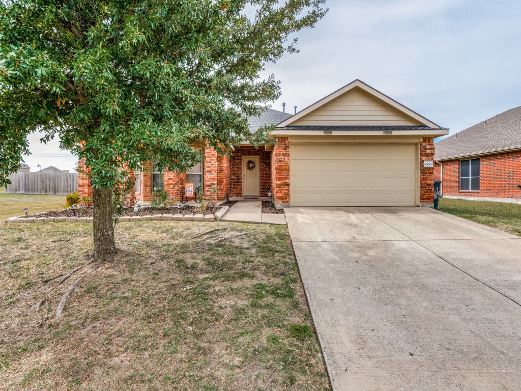 2201 Woodberry Drive Forney TX 75126