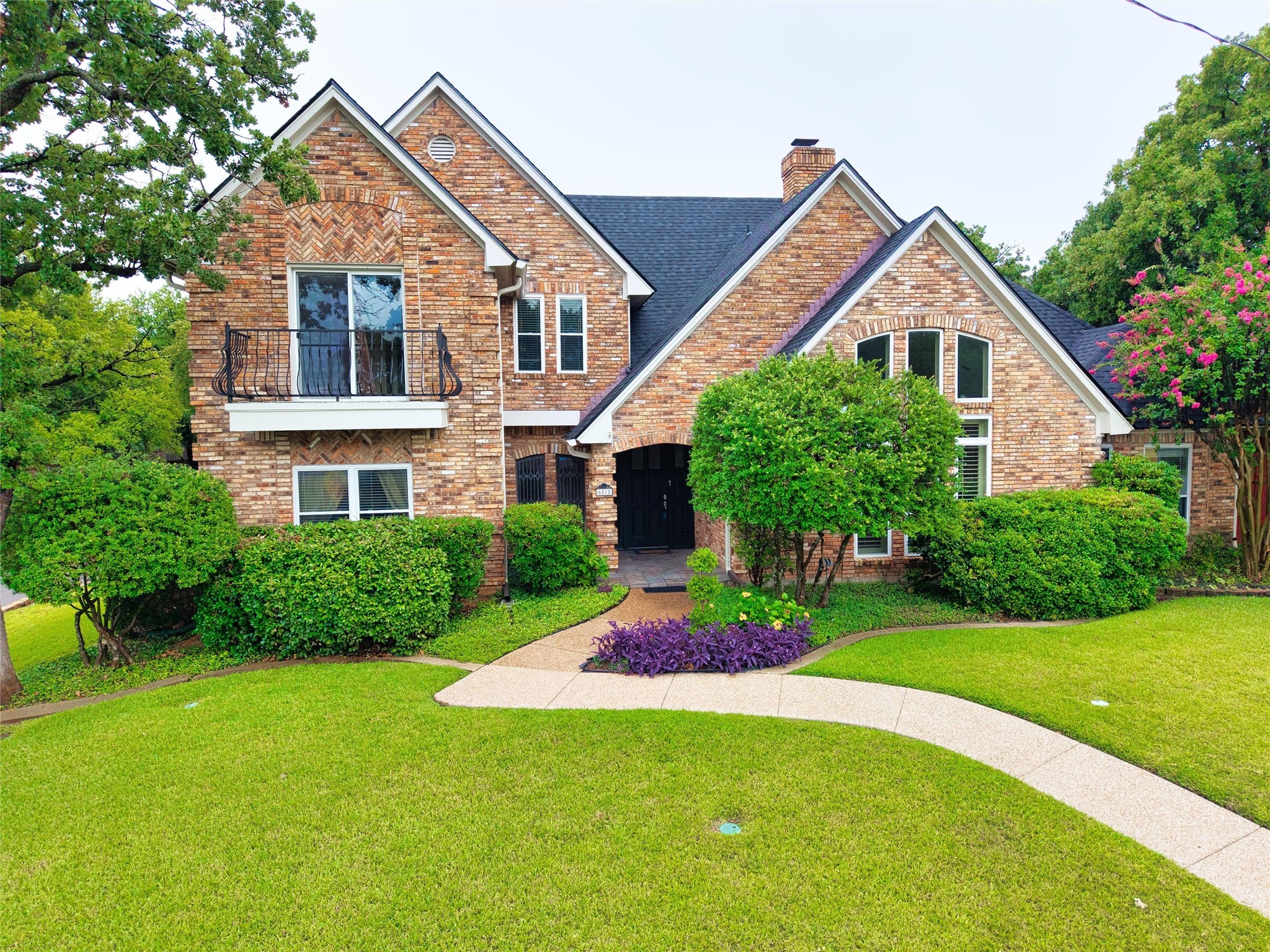 6512 Shorewood Drive Arlington TX 76016