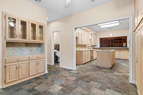 6512 Shorewood Drive Arlington TX 76016