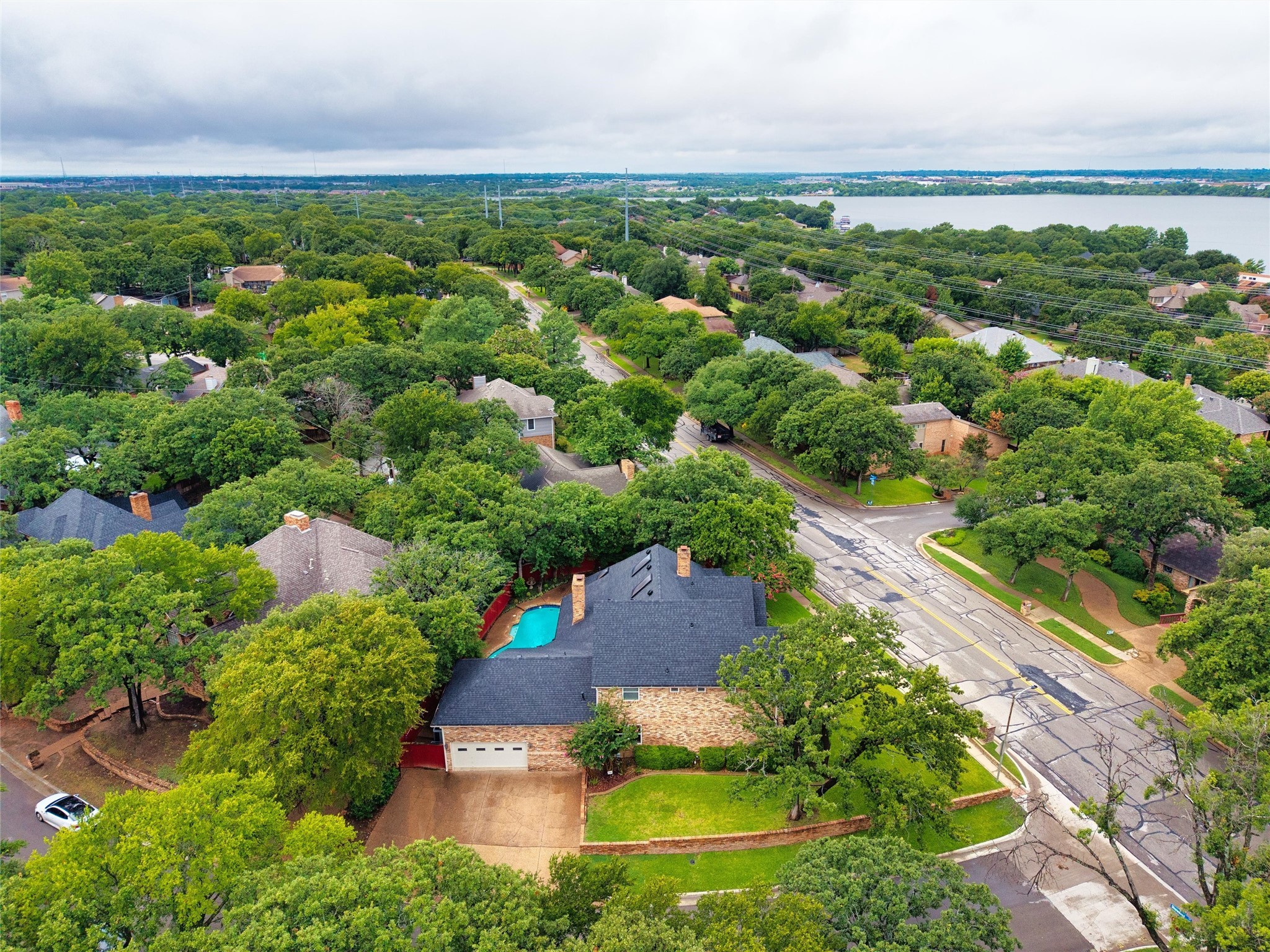 6512 Shorewood Drive Arlington TX 76016