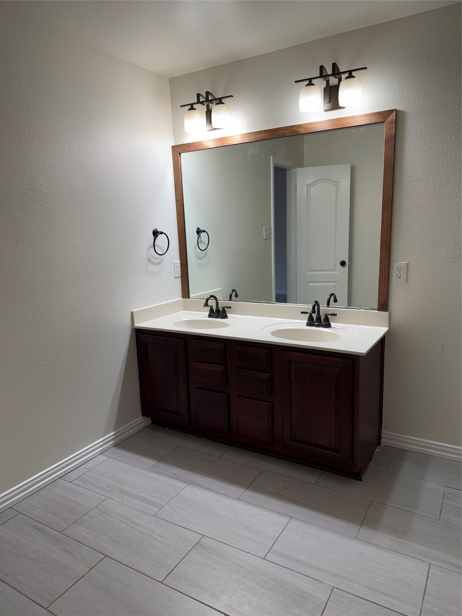 3012 Timber Ridge Lane Mesquite TX 75181