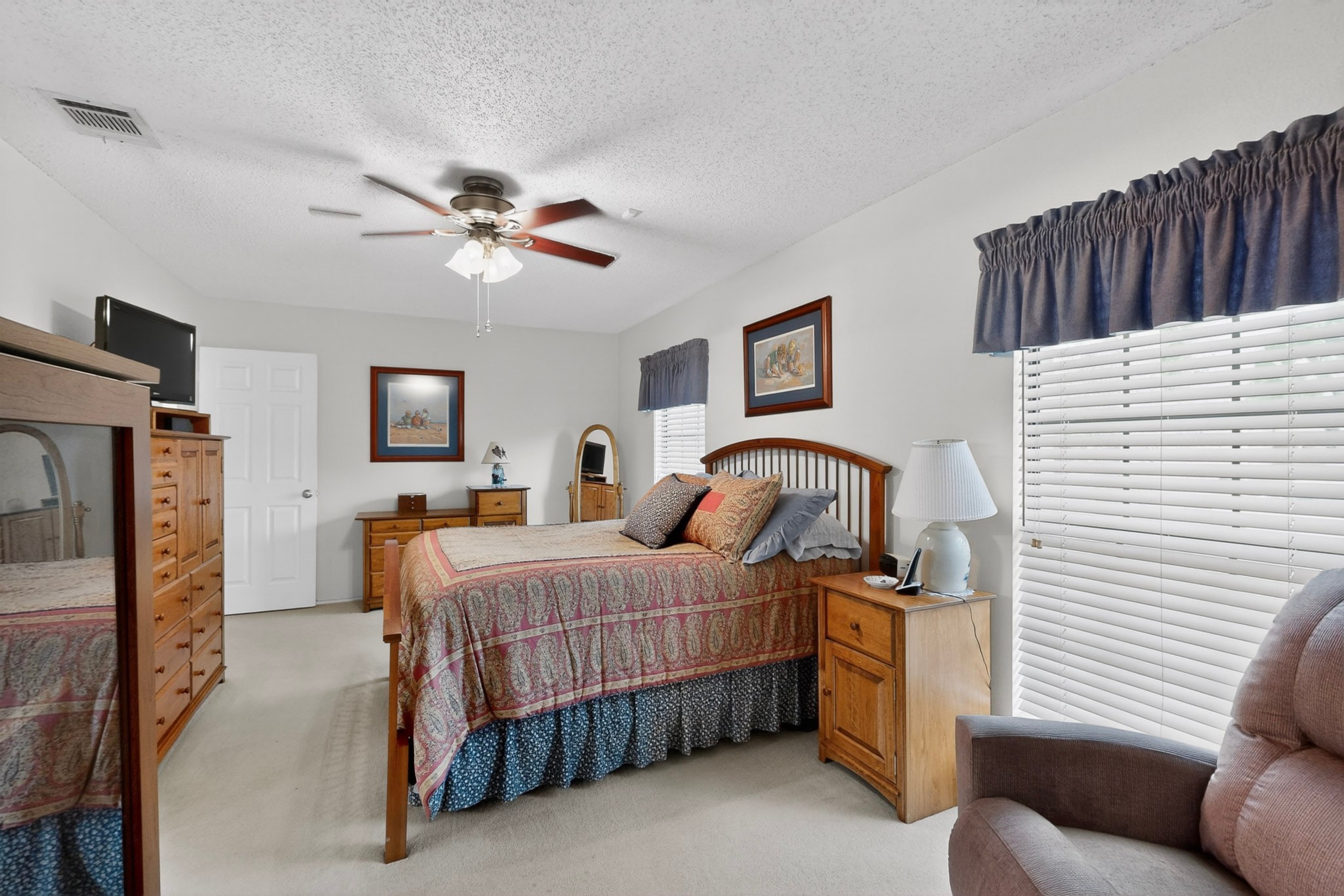 1917 Village Creek Drive Garland TX 75040