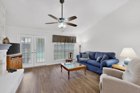 1917 Village Creek Drive Garland TX 75040