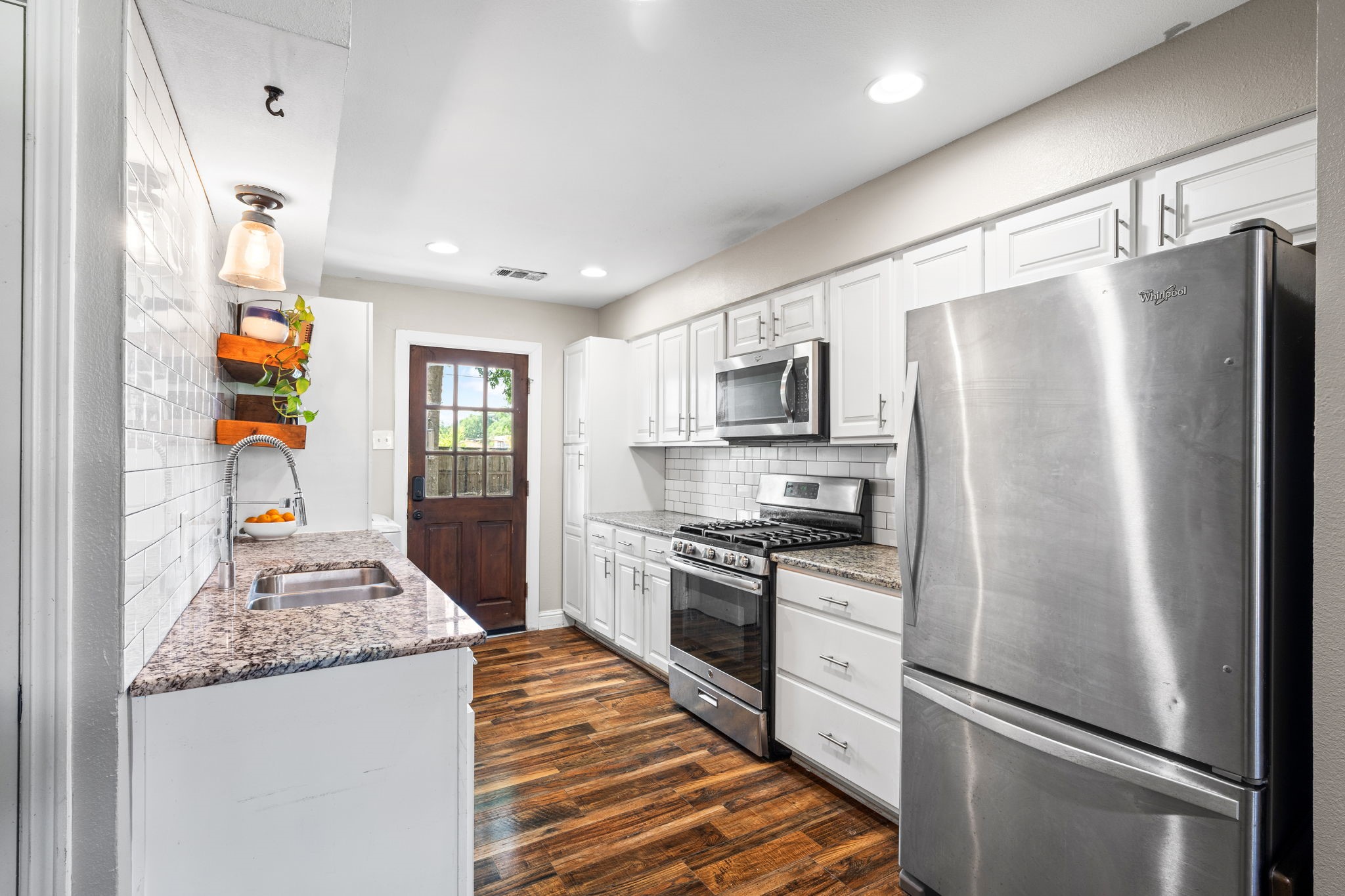 3536 Delford Circle Dallas TX 75228