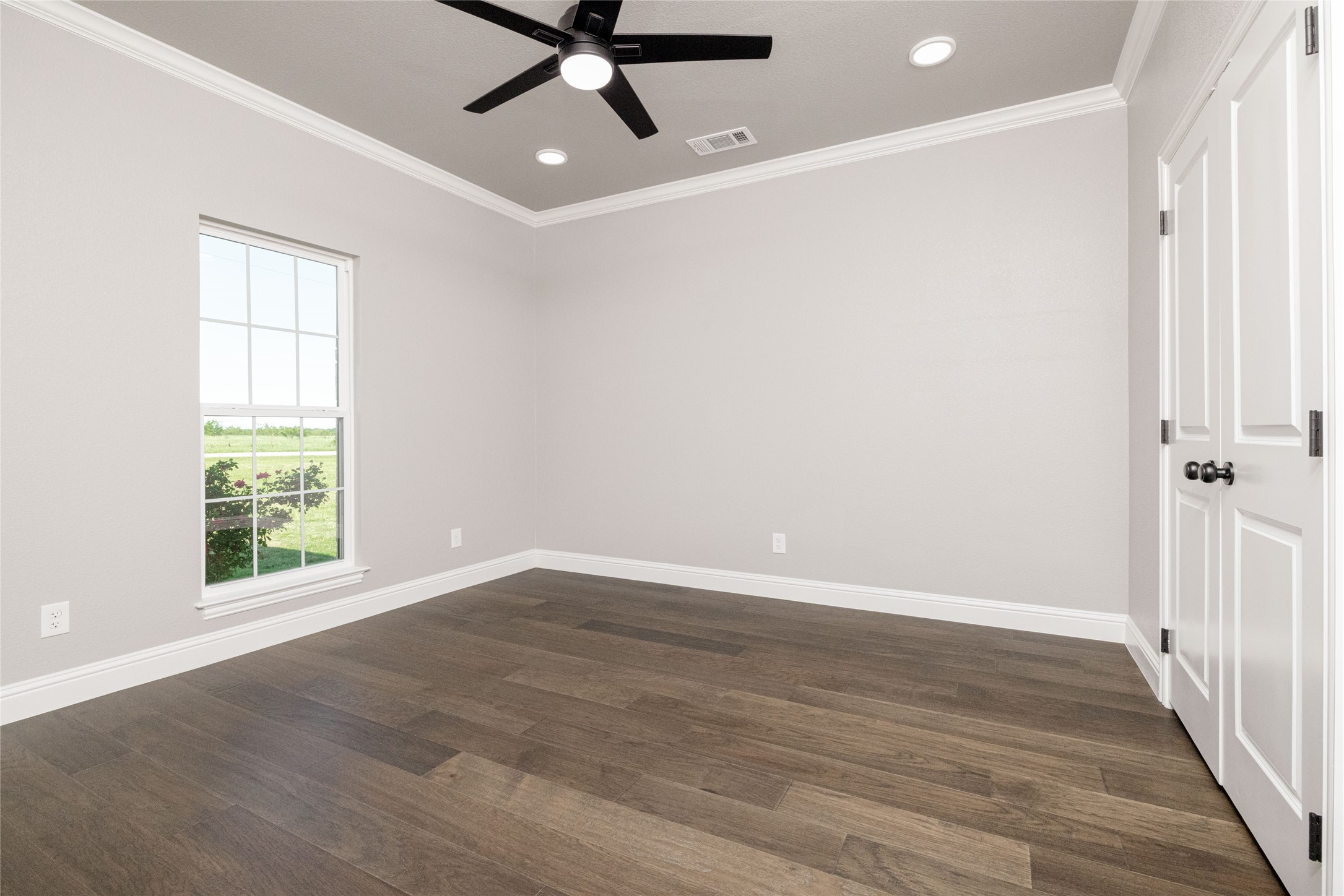 7196 Hawkeye Road Krum TX 76249