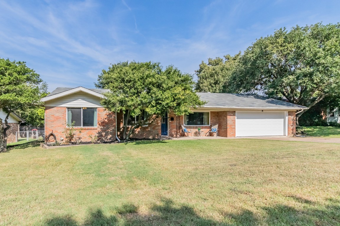 5708 Wessex Avenue Fort Worth TX 76133