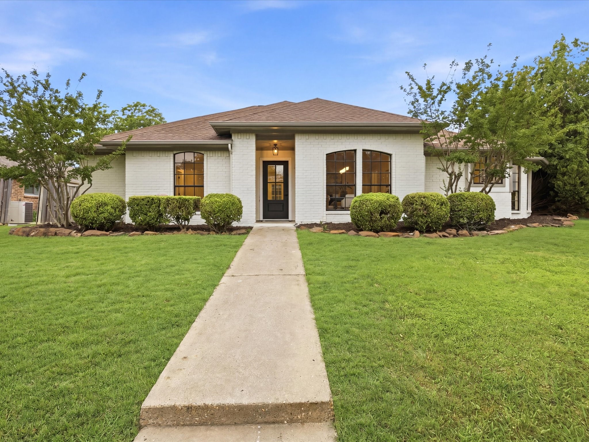 2229 Ridgewood Carrollton TX 75006