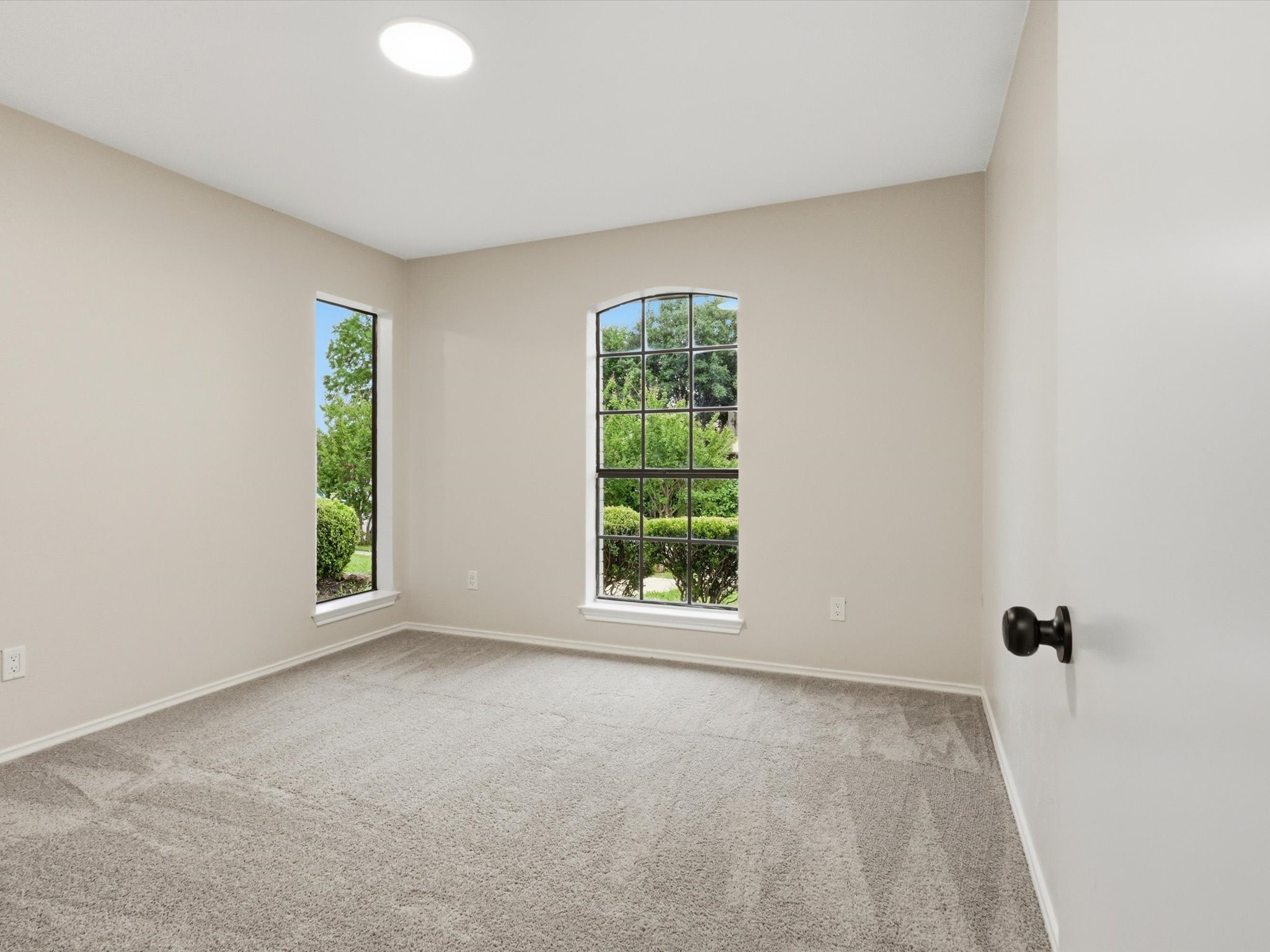 2229 Ridgewood Carrollton TX 75006
