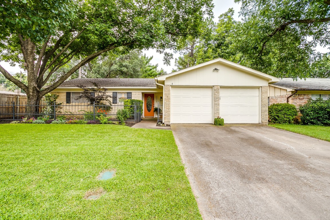 2006 Juanita Drive Arlington TX 76013