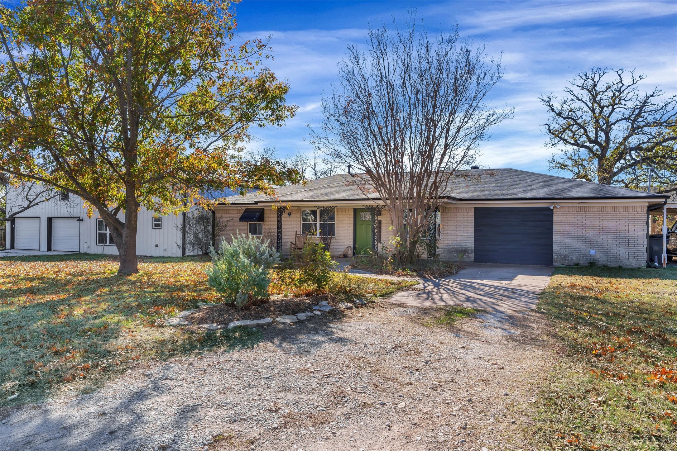 406 N Oak Lane Tolar TX 76476