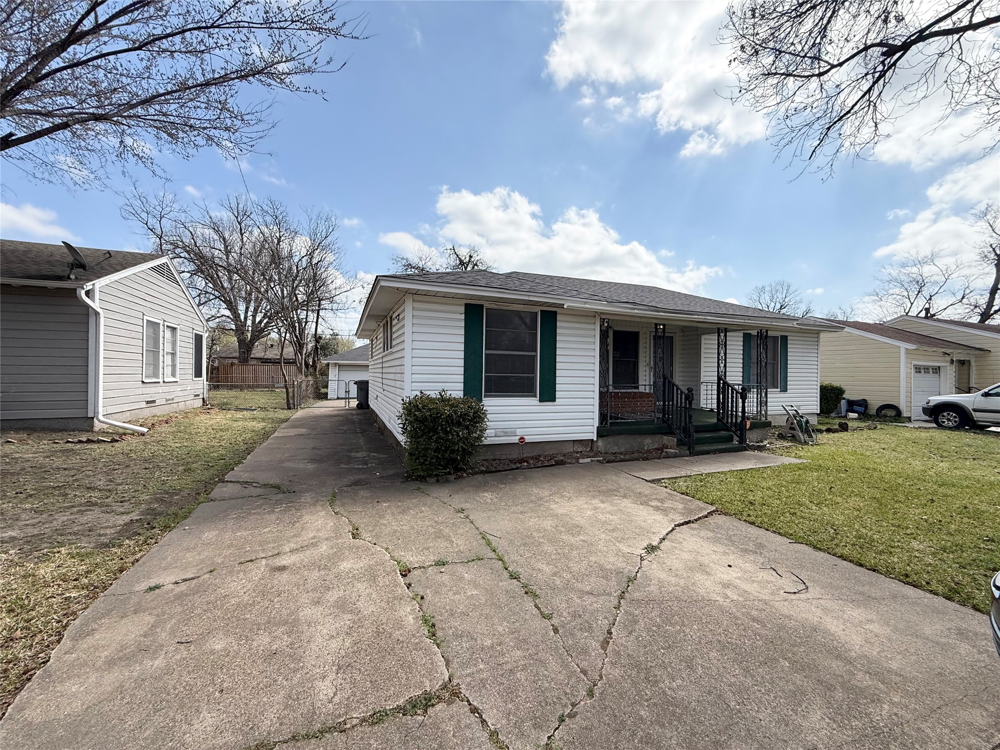 11002 Castolon Drive Dallas TX 75228