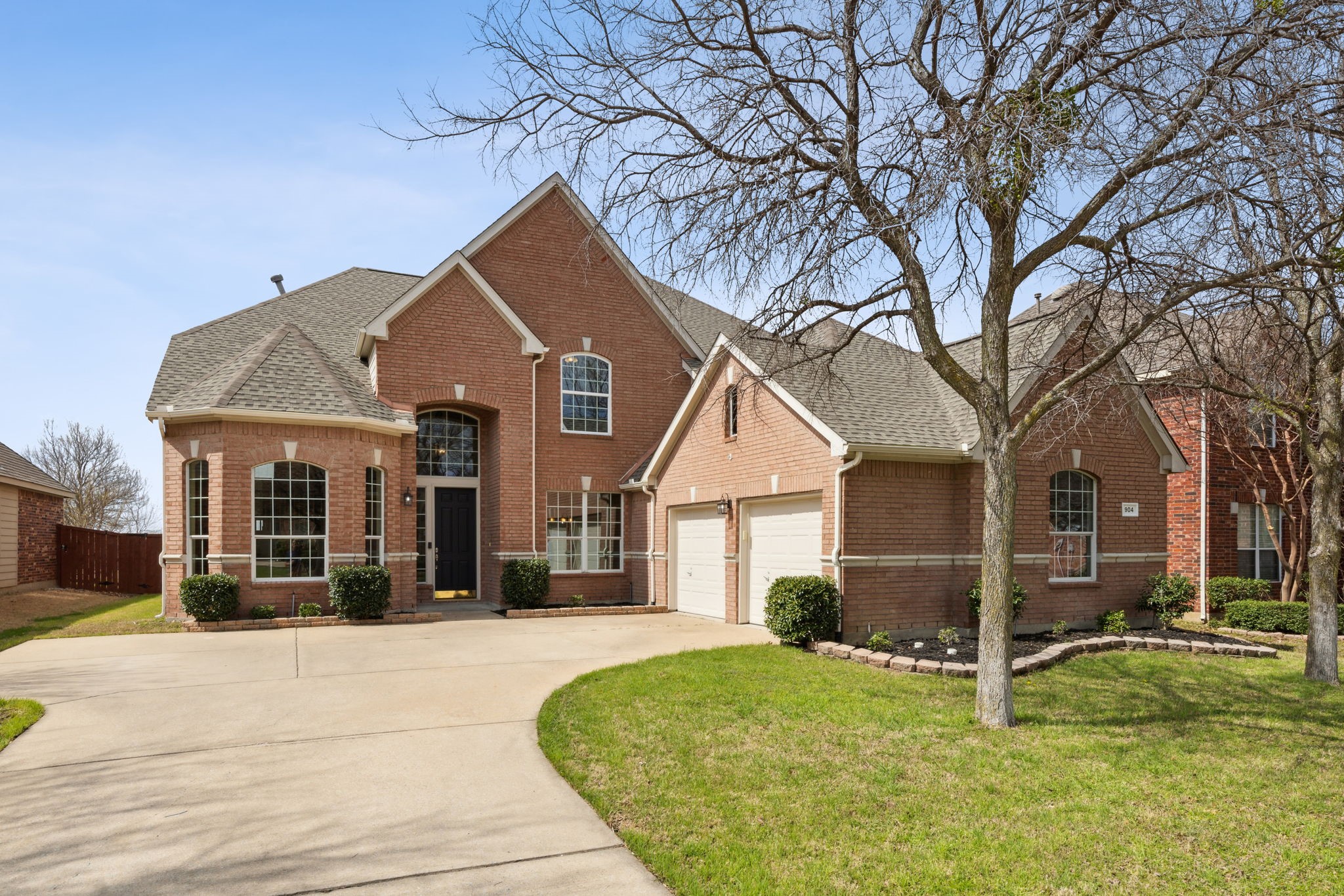 904 Royal Oaks Drive Mckinney TX 75072