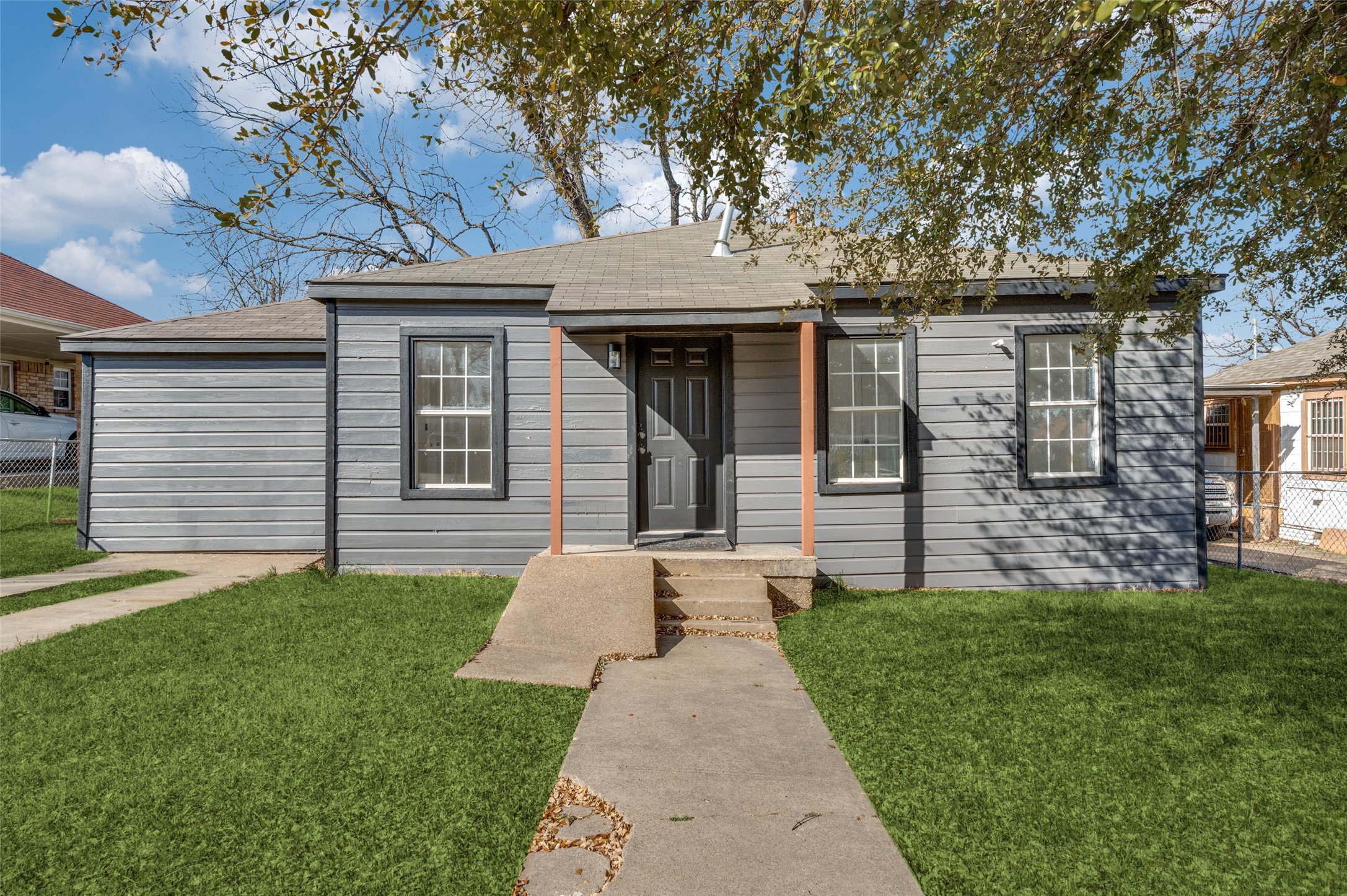 1559 E Ohio Avenue Dallas TX 75216