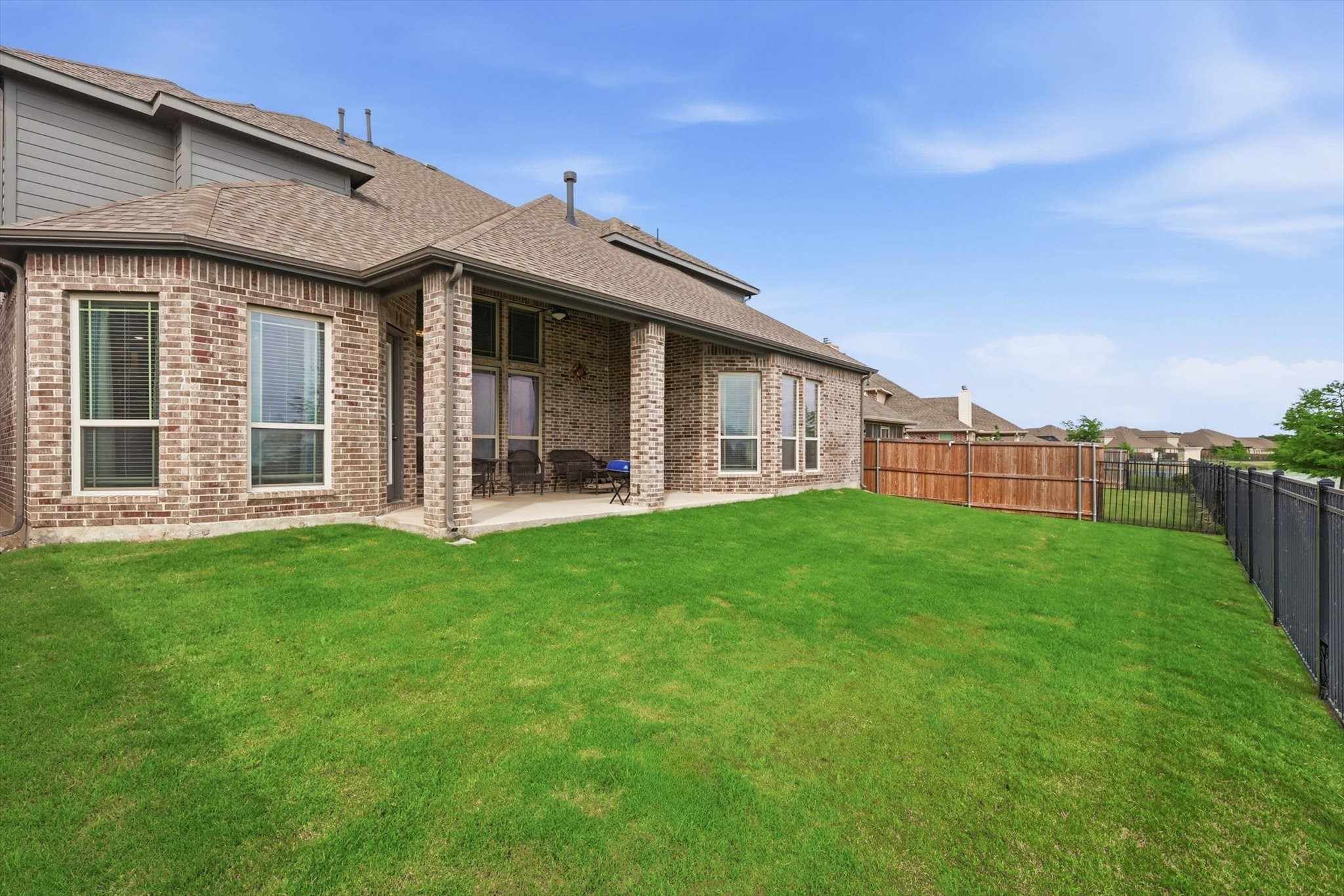 3012 Chesterfield Lane Mansfield TX 76084
