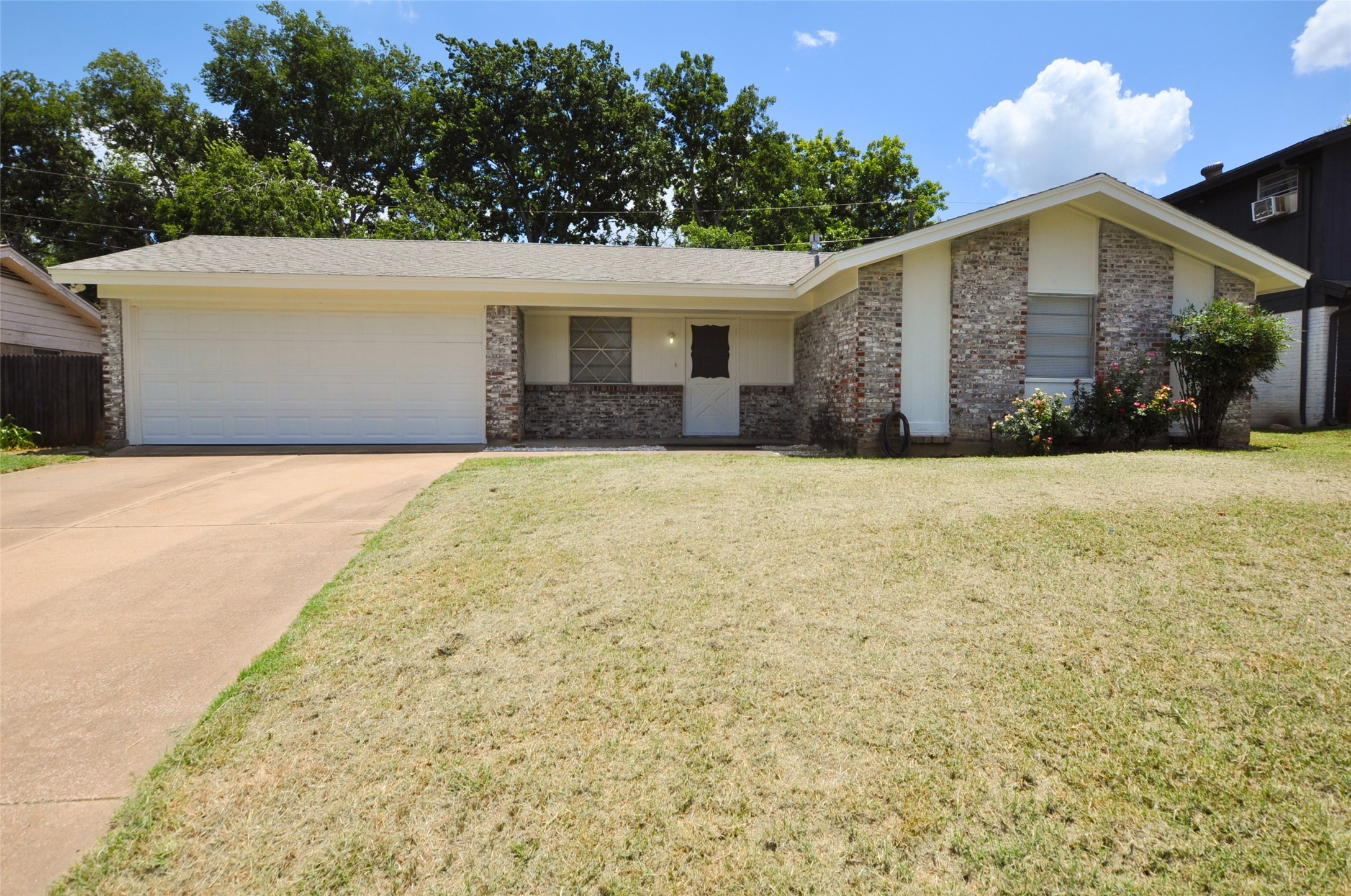 1205 Lynn Street Weatherford TX 76086