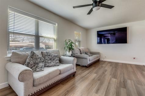 2736 Larchmont Drive Mesquite TX 75150