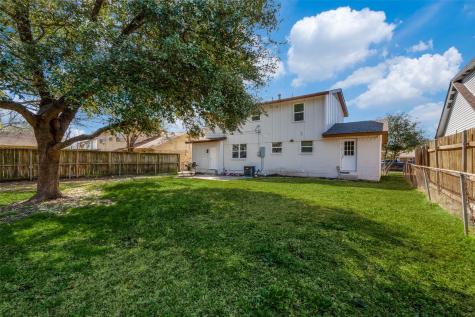 2736 Larchmont Drive Mesquite TX 75150
