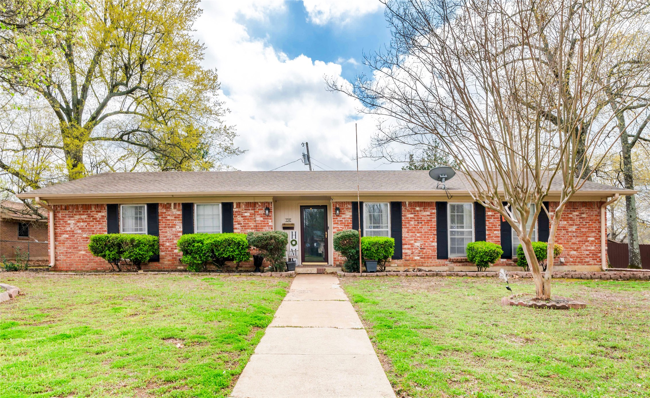 3240 Allen Street Paris TX 75460