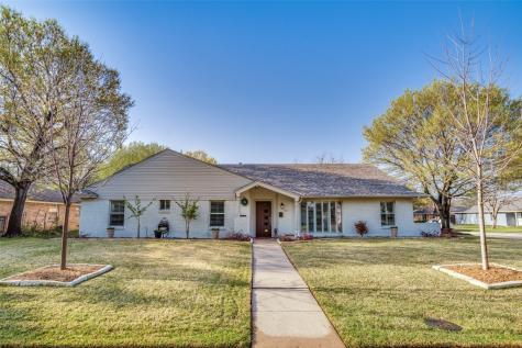 3216 Lancelot Drive Dallas TX 75229
