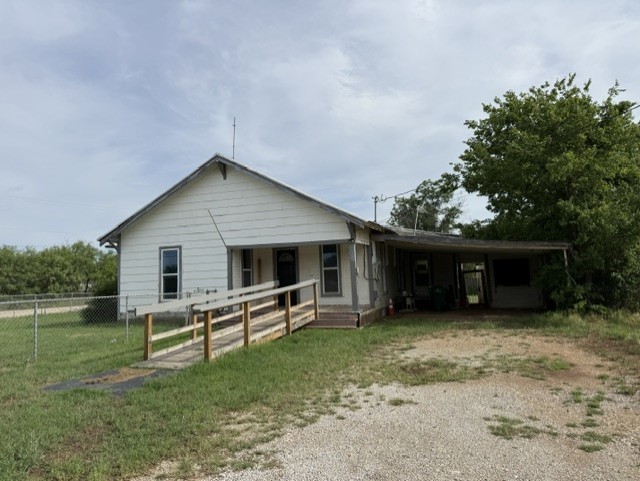 616 W 4th Street Coleman TX 76834