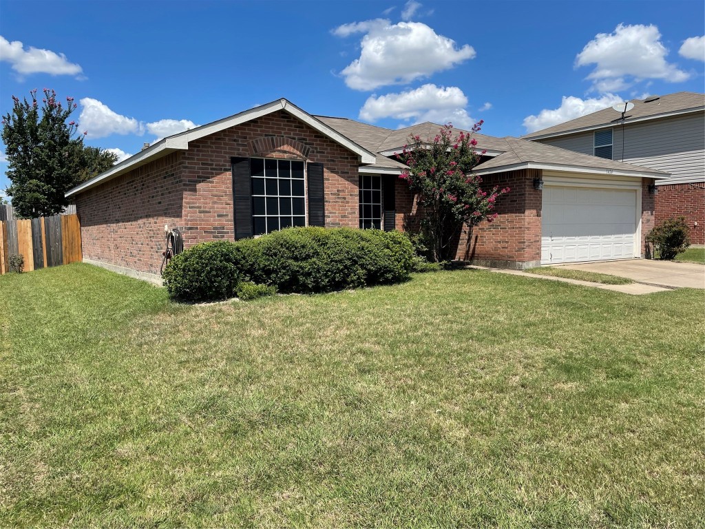 1424 Erin Drive Burleson TX 76028