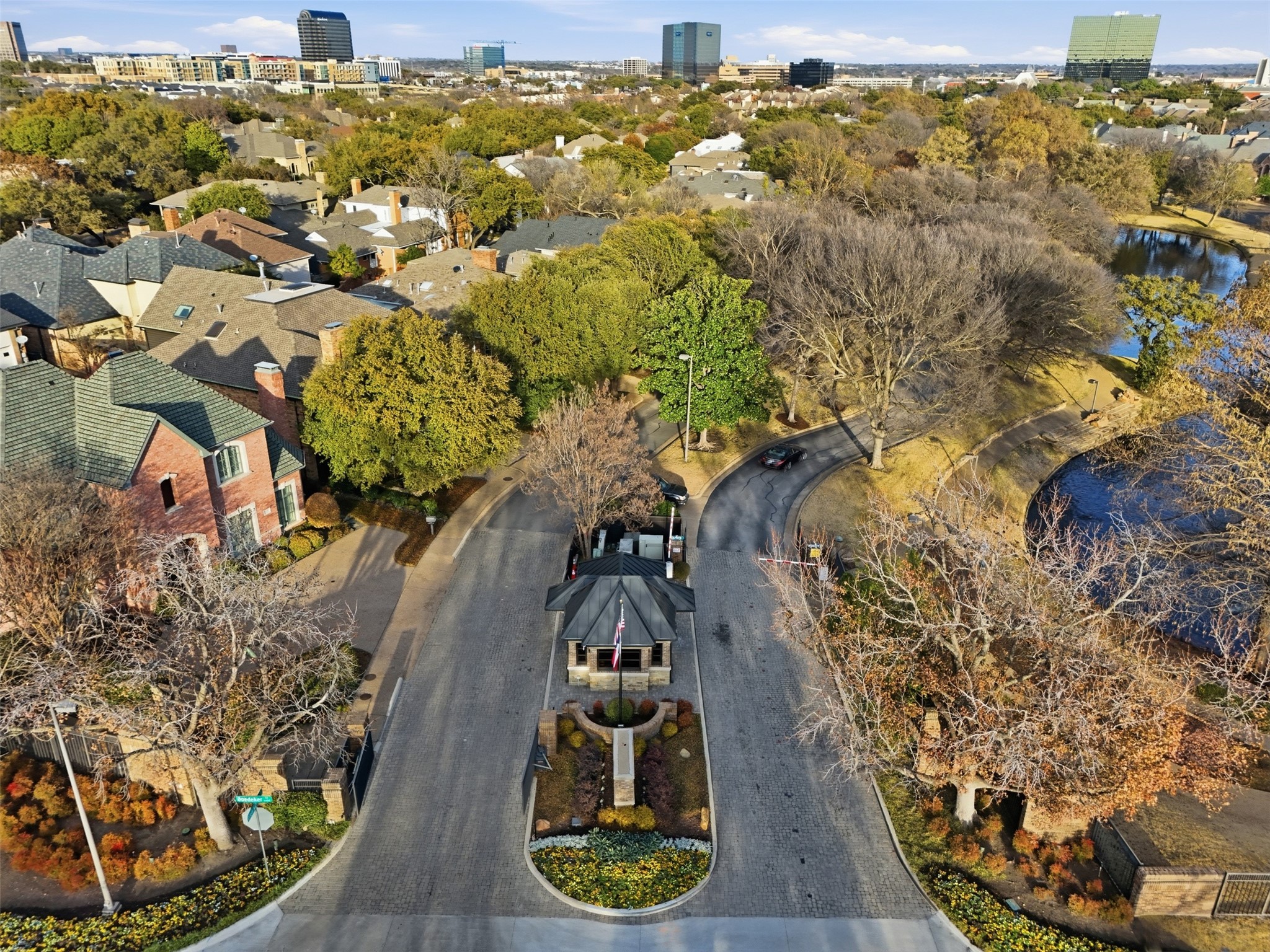 2 Parliament Place Dallas TX 75225