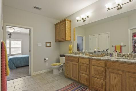 1604 Belle Plain Drive Cleburne TX 76033