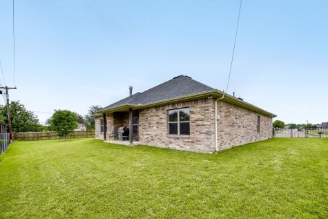 1604 Belle Plain Drive Cleburne TX 76033
