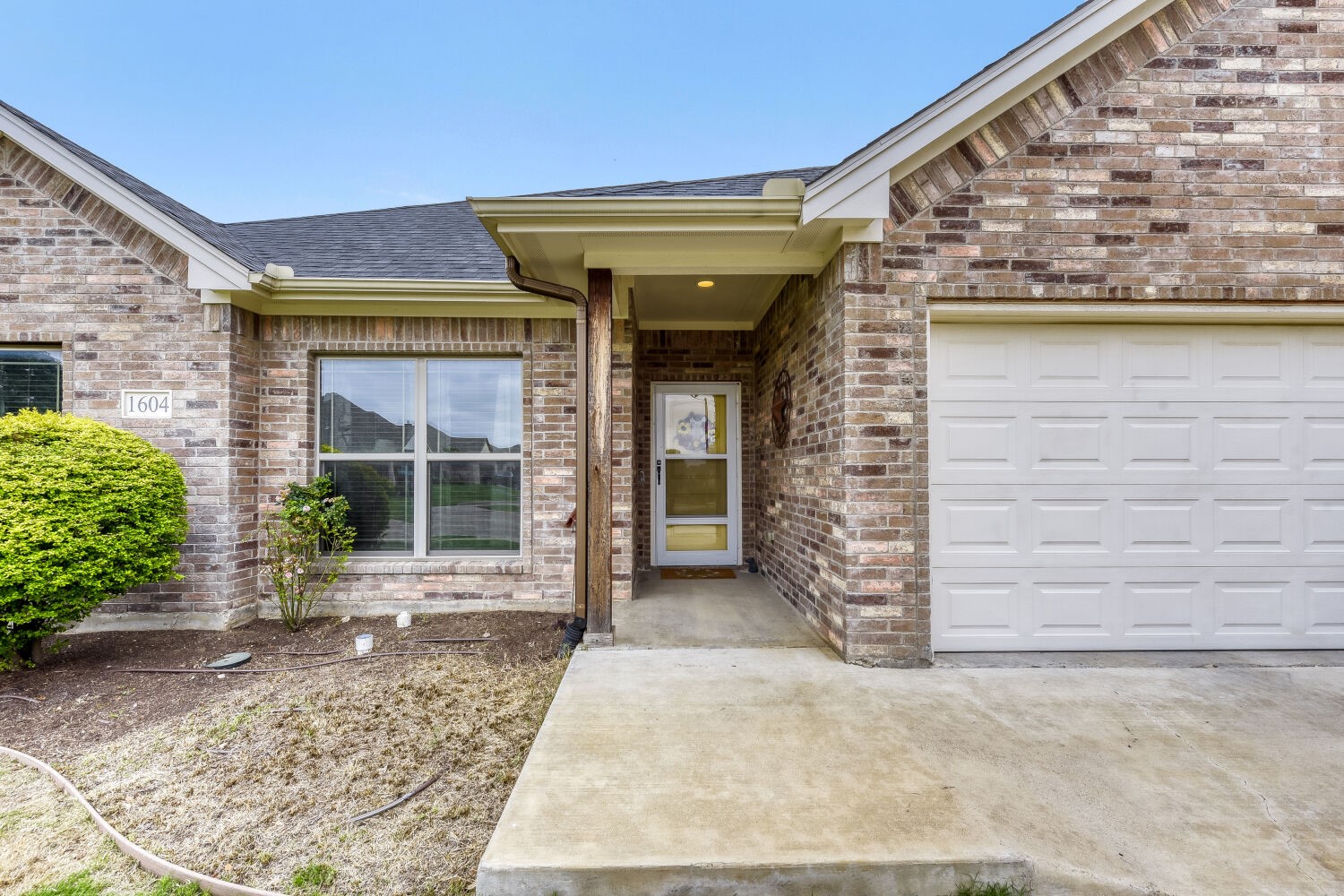 1604 Belle Plain Drive Cleburne TX 76033