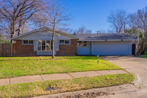 1205 Farnham Court W Irving TX 75062