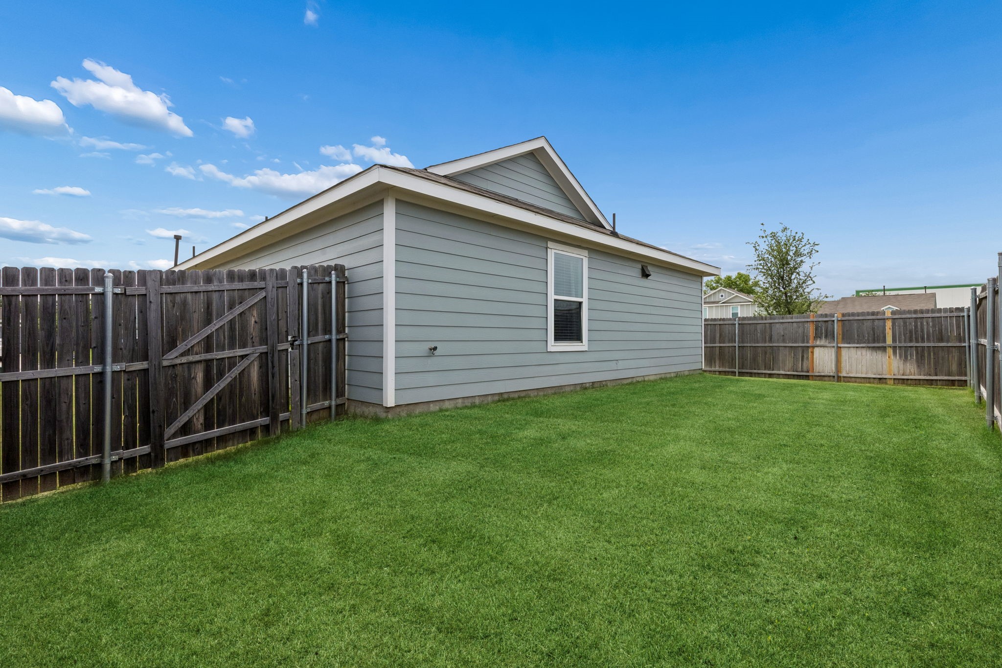 2932 Dora Drive Fort Worth TX 76119