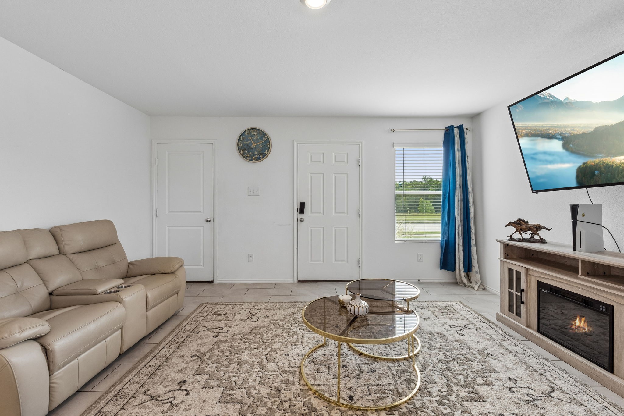 2932 Dora Drive Fort Worth TX 76119
