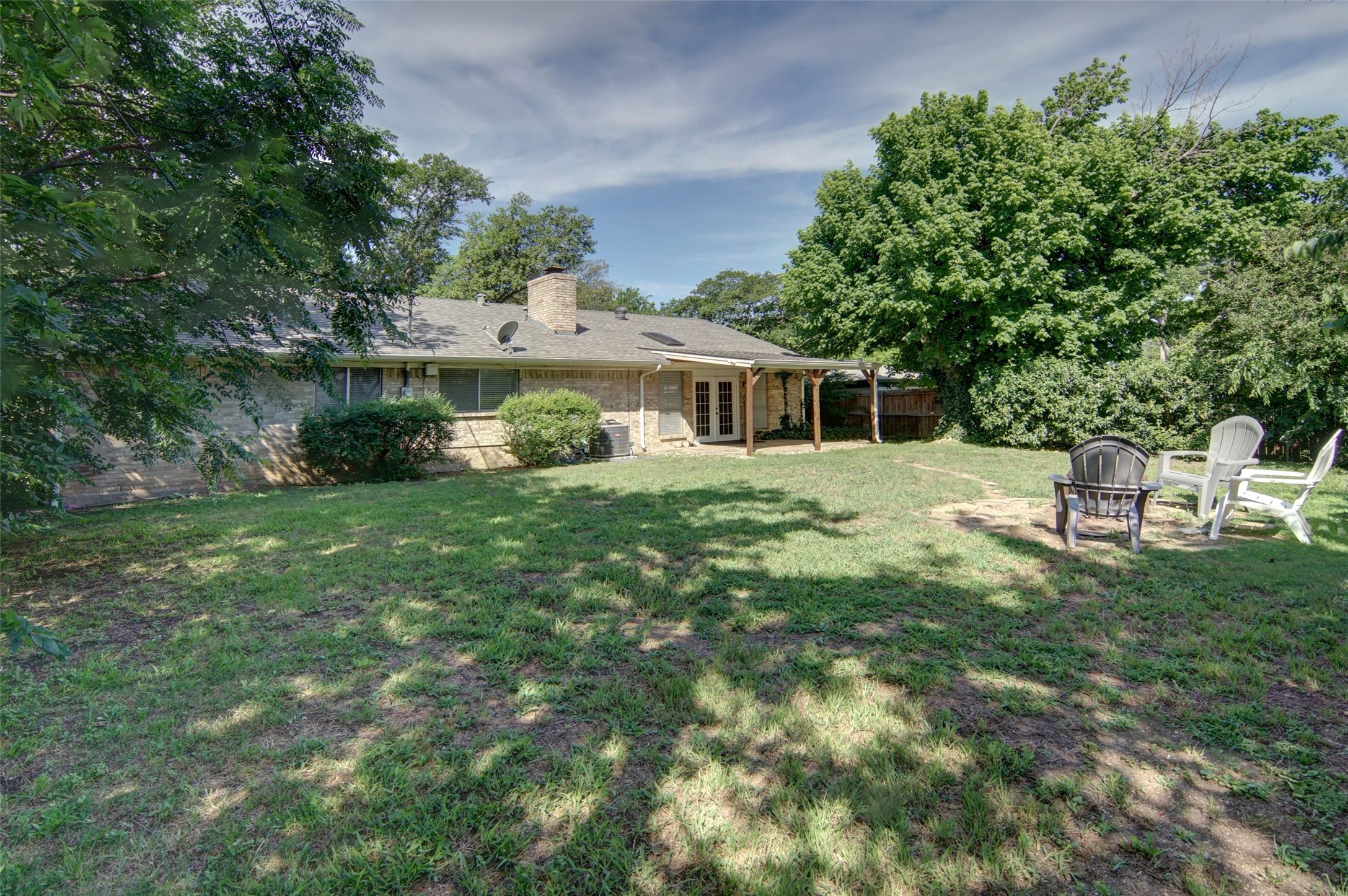 5322 Westminster Court S Fort Worth TX 76133