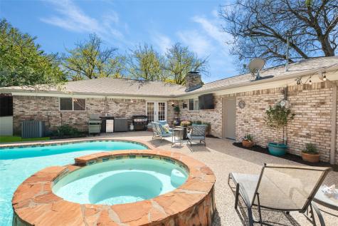 9352 Briarhurst Drive Dallas TX 75243