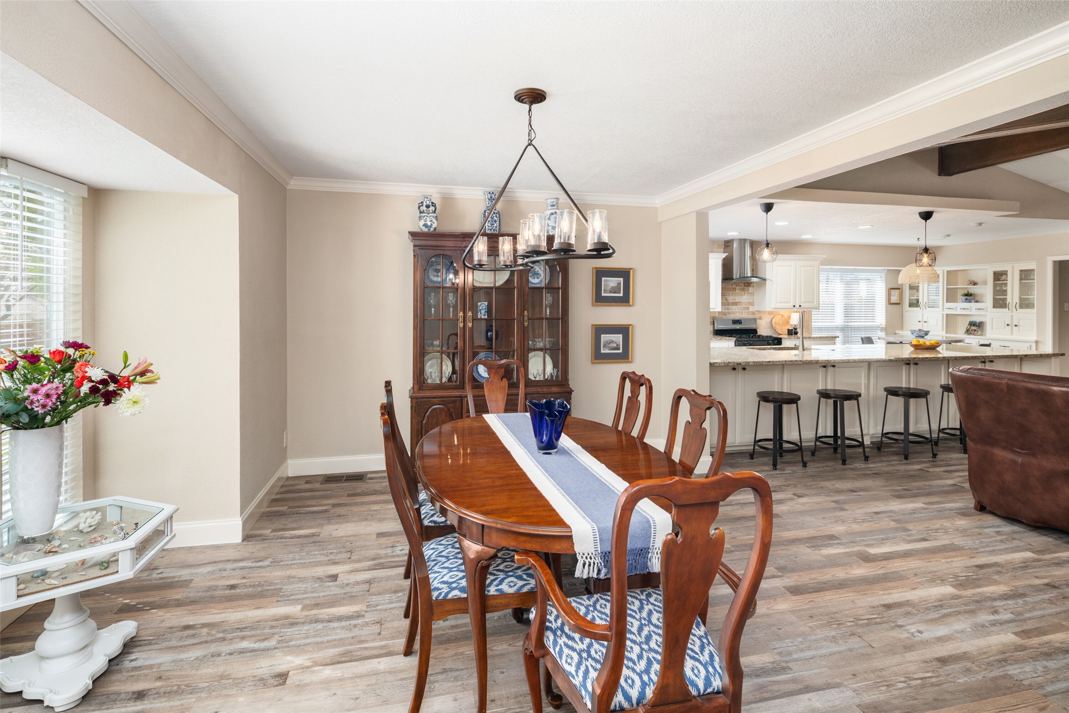 9352 Briarhurst Drive Dallas TX 75243