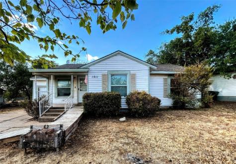 1911 SE 20th Street Mineral Wells TX 76067